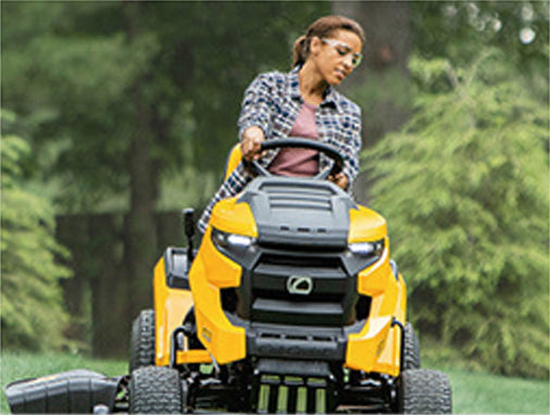 Lawn & Garden Tractors
