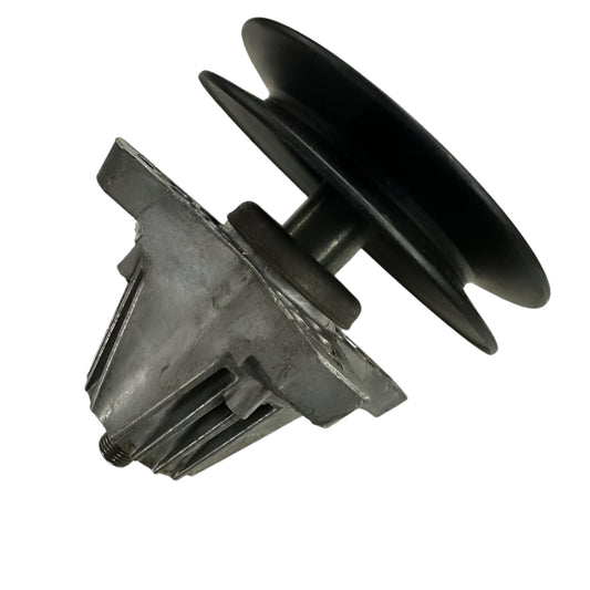 Cub Cadet Spindle Asm-Blade - 918-06979