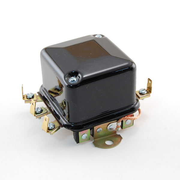 Cub Cadet Regulator - IH-545130-R93