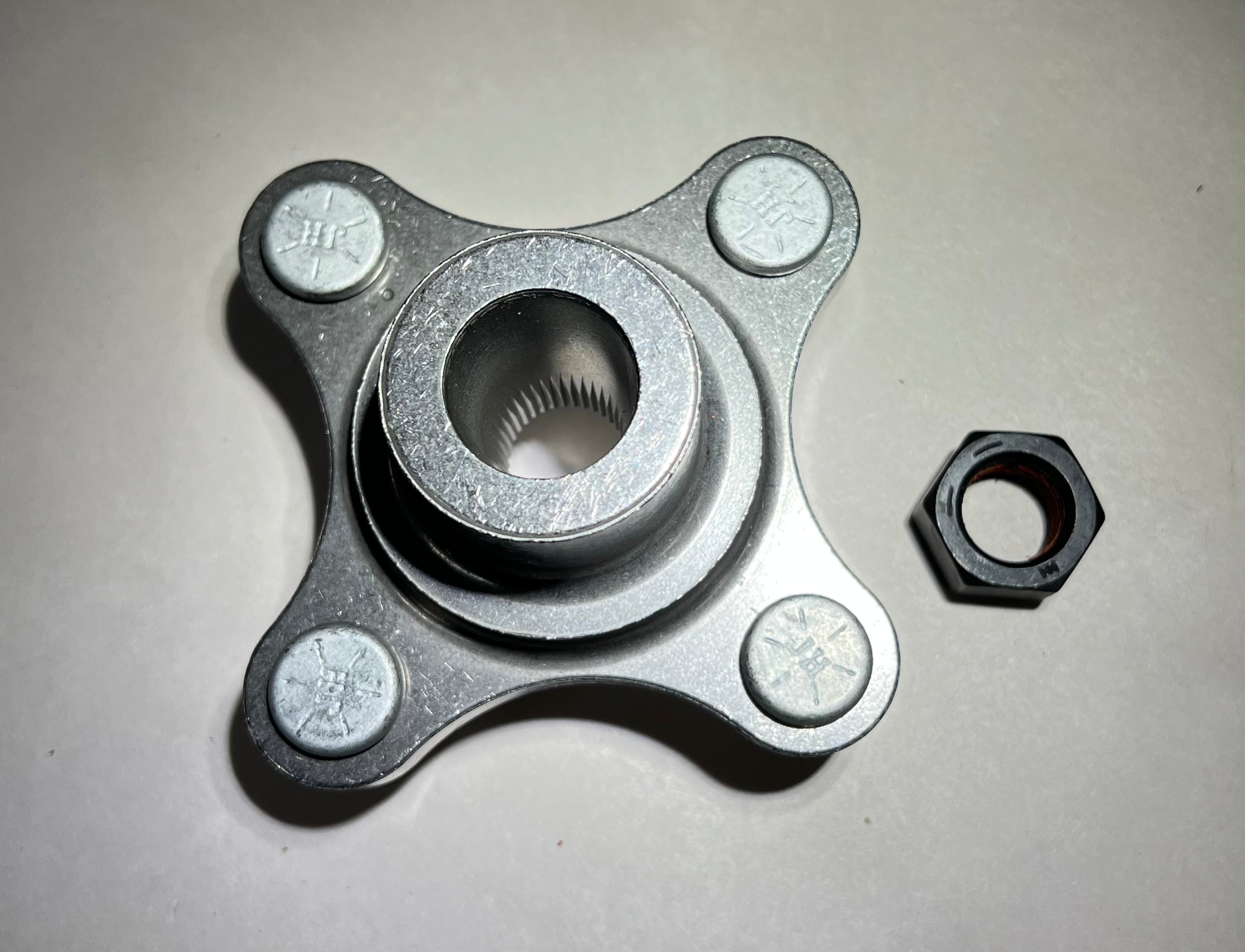 Toro 109-5939 HUB KIT | P & P Small Engines